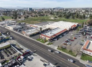 **RESTAURANTE DE MARISCOS EN VENTA – SAN BERNARDINO**