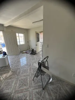SE RENTA – 1 RECÁMARA / 1 BAÑO – UNIDAD INDEPENDIENTE TRASERA – 90022