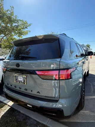👑 2026 Toyota Sequoia – ¡0 MILLAS de Paquete! / Inicial $3,000 🚙✨