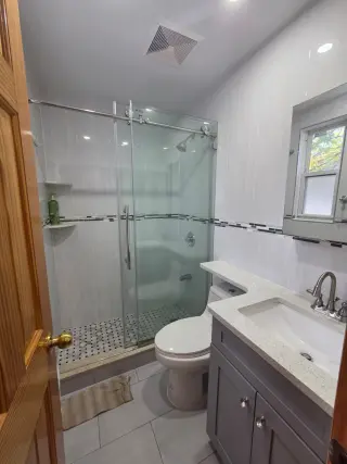 🏡 APARTAMENTO RENOVADO EN RENTA – WOODHAVEN, NY
