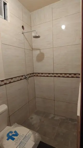 CDLA SIMON BOLIVAR ALQUILO DEPARTAMENTO CERCA AL MALL DEL SOL