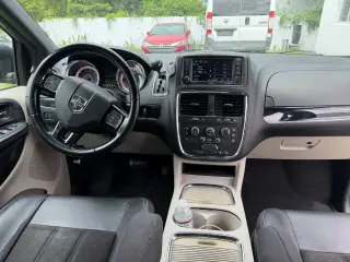 🚘 Dodge Grand Caravan 2020/ Título limpio 🧾