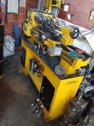 Otro Taller De rectificado  De Motores