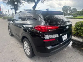 🚙 Hyundai Tucson 2020 💵 7.800$ Cash. 🛣️ 110.000 Millas