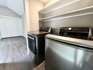 🏡 MUST SEE! Renovated Mid-Century Modern Duplex in Richardson!