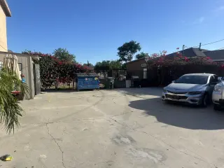 2 Bedroom/ 1 Bathroom para renta/ Biles incluidos