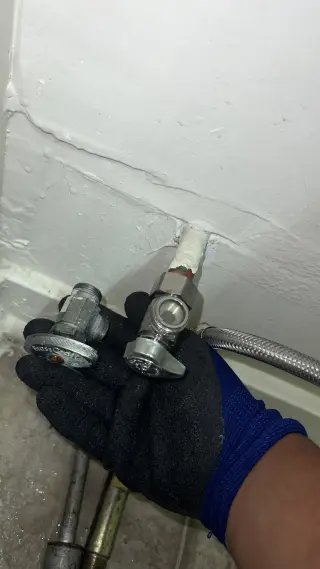 Plomería y Drenajes | Precios Justos | JUST Plumbing and Sewer