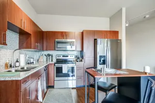 Beautiful 1Bedroom and 1bathroom available