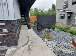 furnishede one-bedroom, one-bathroom apartment with stunning mountain views