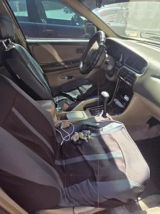 Nissan altima 1999