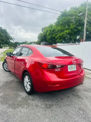 🔥 GRAN OPORTUNIDAD 🚘 2017 Mazda 3 / 💲4.700 CASH/ 📄 TÍTULO LIMPIO