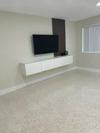 Beutifully renovated home !!!