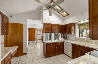 Well-Located House for Rent