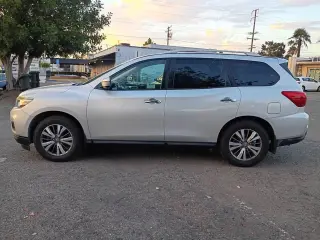 2018 NISSAN PATHFINDER S