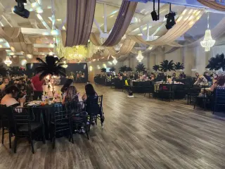 Configuración Elegante para Fiestas Especiales