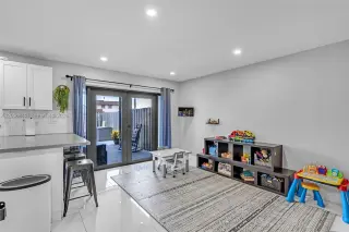 Se Renta Towhouse, totalmente renovado y listo para habitar.