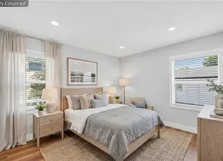 2-bedroom, 2-bathroom home located in the highly desirable Los Altos South