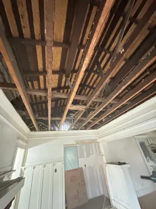 Remodele su casa su baño o cosina