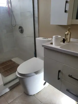 Servicios de Plomería 24/7 - JR Plumbing