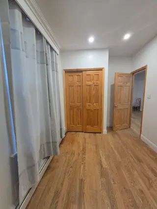 DEPARTAMENTO CON BASEMENT  – WOODHAVEN, NY
