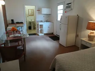 Efficiency clean, nice near to aventura mall