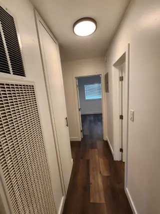 Hermoso Apartamento de 2 Rec / 1 Baño Totalmente Remodelado – Listo para Mudarse
