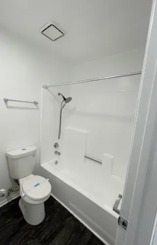 Modern 2 Bedroom Gem | Fully Renovated |