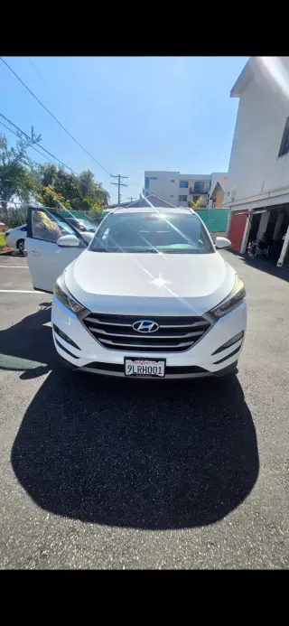 2016 Hyundai Tucson SE – Versatile SUV with Eco Features!