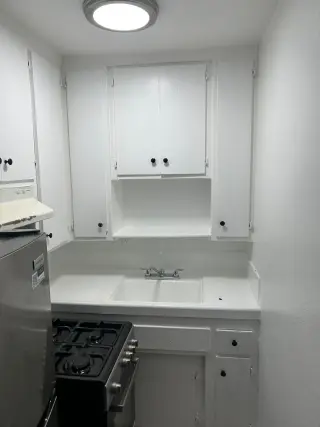 1 Bedroom with 2 Bathrooms, YES at Boyle Heights!!!!!!!!