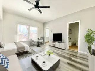 ¡Múdese Hoy! Estudio en Pico Union por $1,425 al Mes| 2 meses Gratis