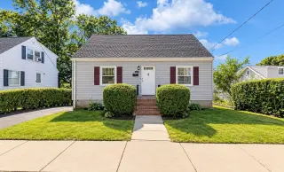 Comfortable Rental With Flexible Space