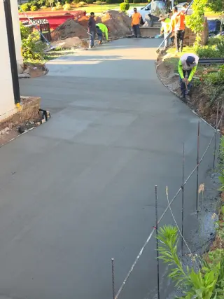 LT Concrete LLC