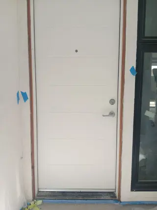 Instalador de puertas,molduras,