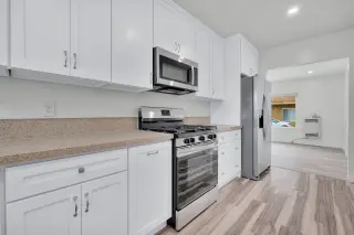 Apartamento casita completamente renovado! a pasos del estadio BMO