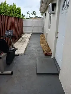 EFFICIENCY / APARTMENT FOR RENT $1,700