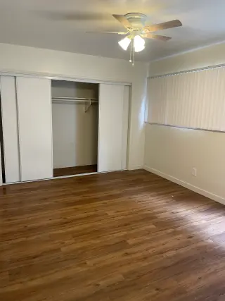 1 bed 1 bath Apt $1800.00 (213)216-4713