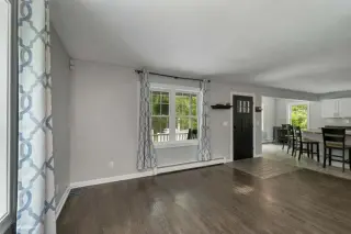 Inviting Cul-de-Sac Home with Granite Kitchen and Farmer’s Porch