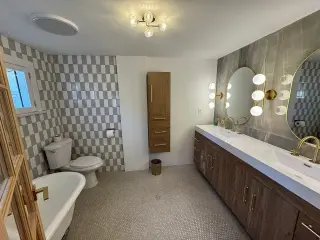 Newer Cozy Spacious Nice Family Home