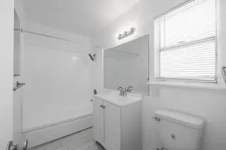 ** BONITO APARTAMENTO DE 1 RECAMARA EN AREA DE WESTLAKE/ 3RD ST**