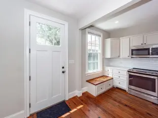 home available for rent immediately!!!