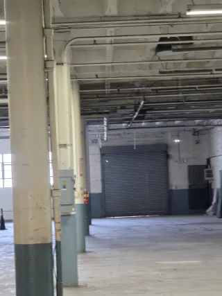 Bodega Industrial Almacén en Renta