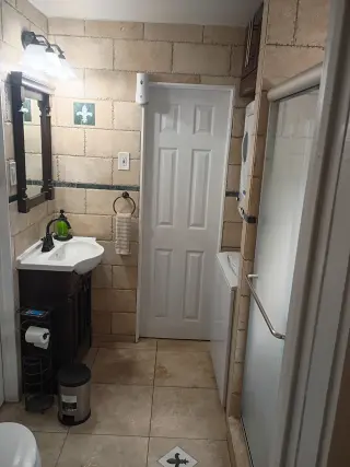 HABITACION CASA CENTRICA