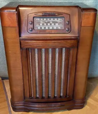 Reparamos Refacionamos Actualizamos Radiolas Radios a tubos