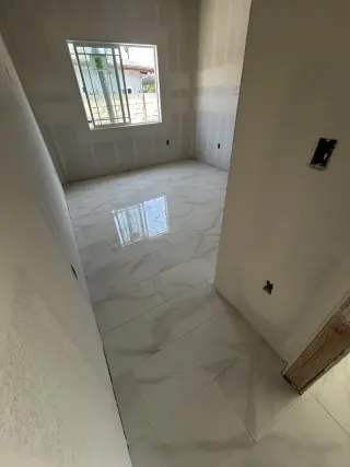 Tile Setter