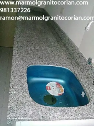 Granito Blanco Serena para tableros de cocina, baños, pisos, paredes, counters