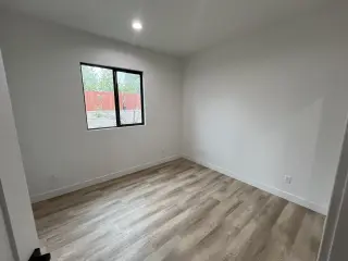 ADU/ Casita nueva de renta 2 Recámaras y una oficina