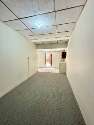 Propiedad comercial en Santa Ana 3 habitaciones en zona de alto tránsito