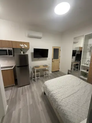 SE SOLICITA CUIDADORA DE PLANTA – NORTH FONTANA, CA