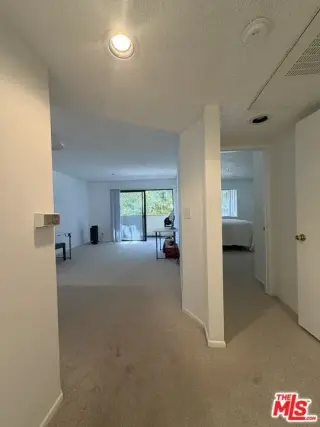 Cozy 1-bedroom and 1-bathroom