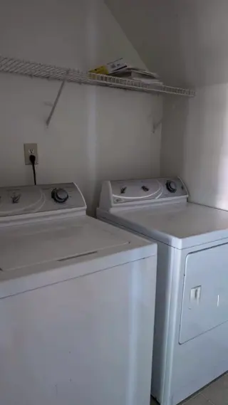 Charming 2-Story Home for Rent – Move-In Ready!